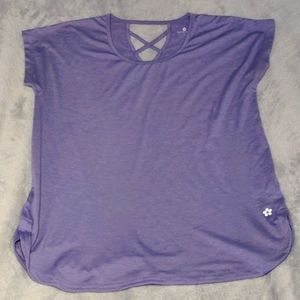 Athletic shirt
